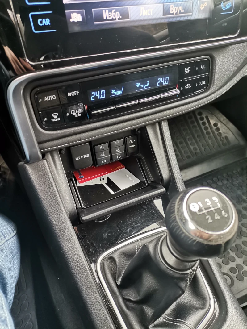 Toyota Corolla, снимка 3 - Автомобили и джипове - 53555997