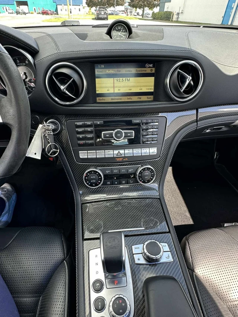 Mercedes-Benz SL 63 AMG * CARFAX * ЦЕНА ДО БГ, снимка 15 - Автомобили и джипове - 53563763