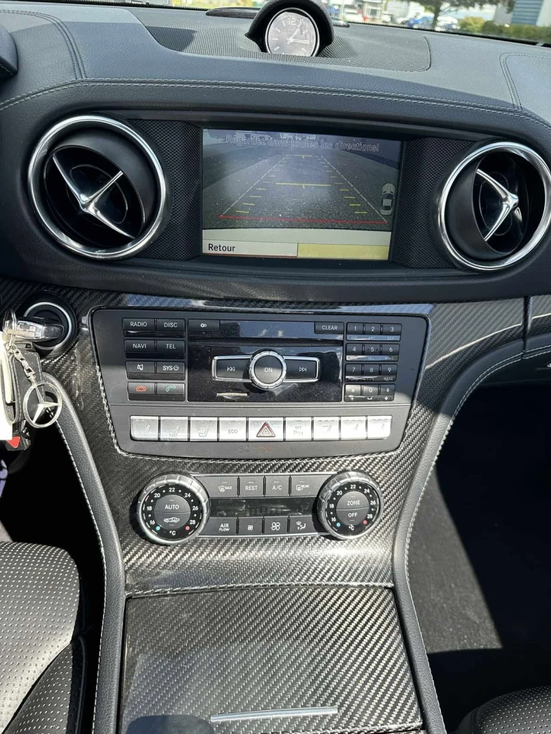 Mercedes-Benz SL 63 AMG * CARFAX * ЦЕНА ДО БГ, снимка 14 - Автомобили и джипове - 53563763