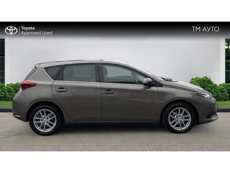 Toyota Auris AURIS HB 1.6P CVT EXECUTIVE, снимка 17 - Автомобили и джипове - 53902857