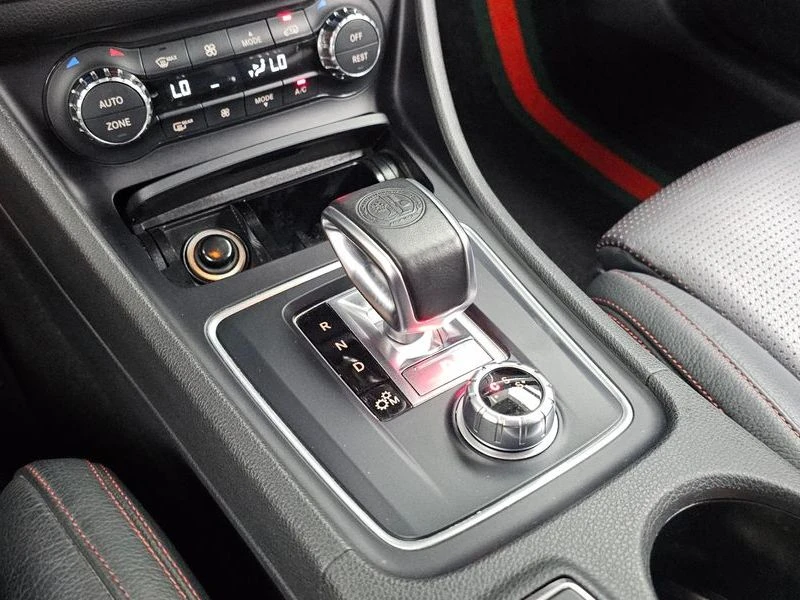Mercedes-Benz CLA CLA45 AMG 4MATIC| 355к.с.| ВКЛ.ТЕХНОТЕСТ, снимка 9 - Автомобили и джипове - 55616452