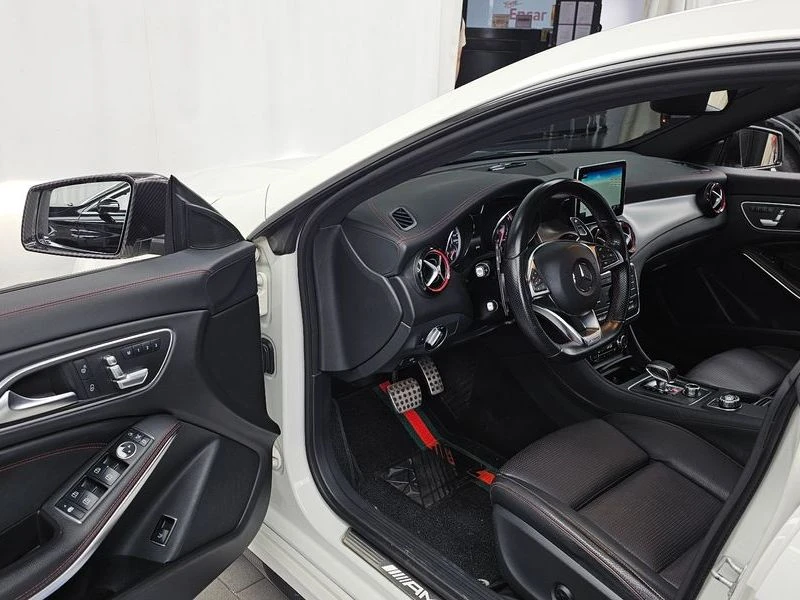 Mercedes-Benz CLA CLA45 AMG 4MATIC| 355к.с.| ВКЛ.ТЕХНОТЕСТ, снимка 10 - Автомобили и джипове - 55616452