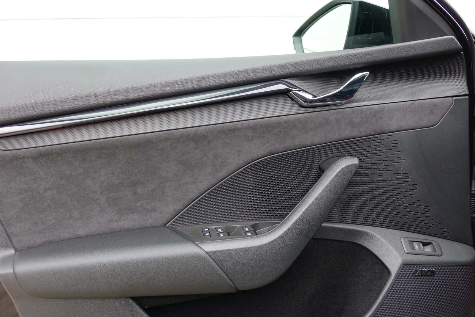 Skoda Octavia VRS* 4X4* OLED LIGHTS* CANTON* CARBON*  | Mobile.bg   15