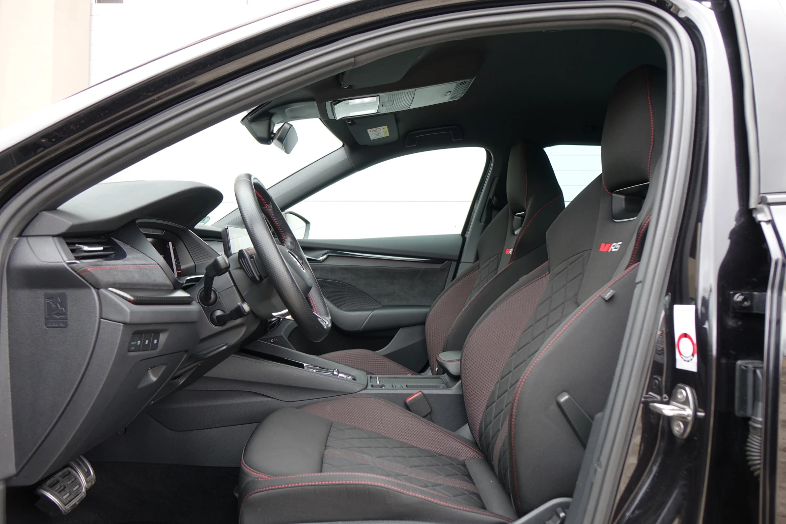 Skoda Octavia VRS* 4X4* OLED LIGHTS* CANTON* CARBON*  | Mobile.bg   12