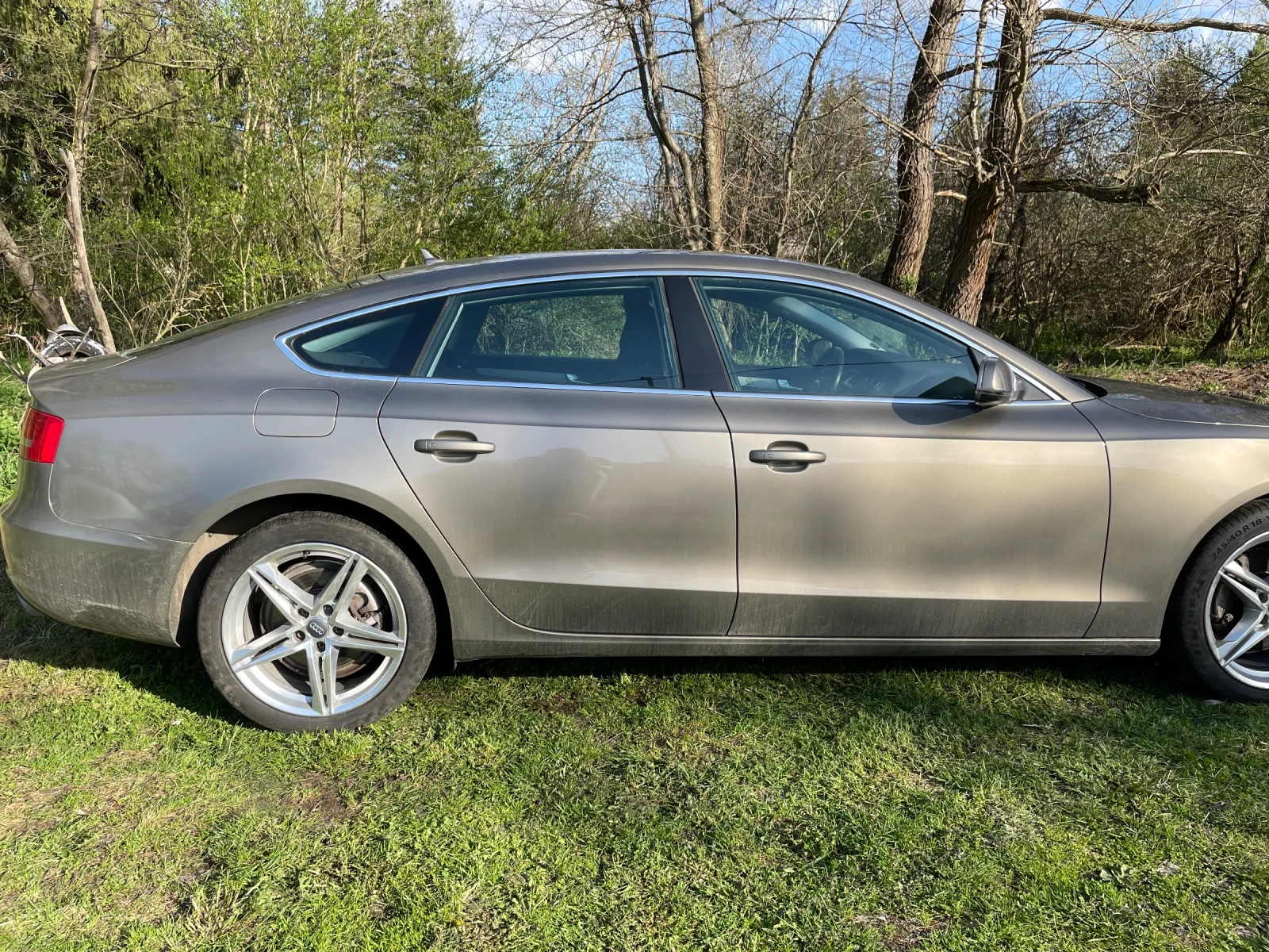Audi A5 3.0 TDI 136 км! СЕРВИЗНА ИСТОРИЯ!  - изображение 2