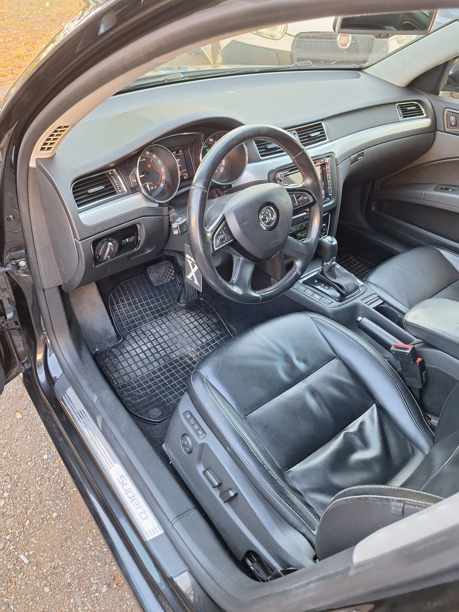 Skoda Superb 2.0 TDI  - изображение 2