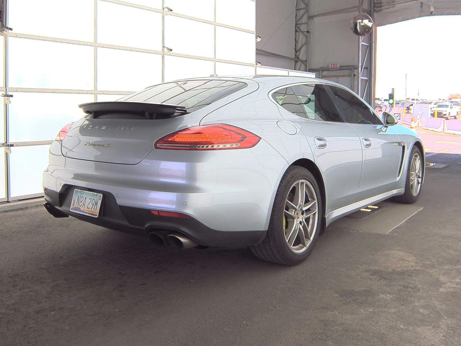 Porsche Panamera S* HYBRID* BOSE* ПОДГРЕВ* КАМЕРА* KEYLESS - изображение 5