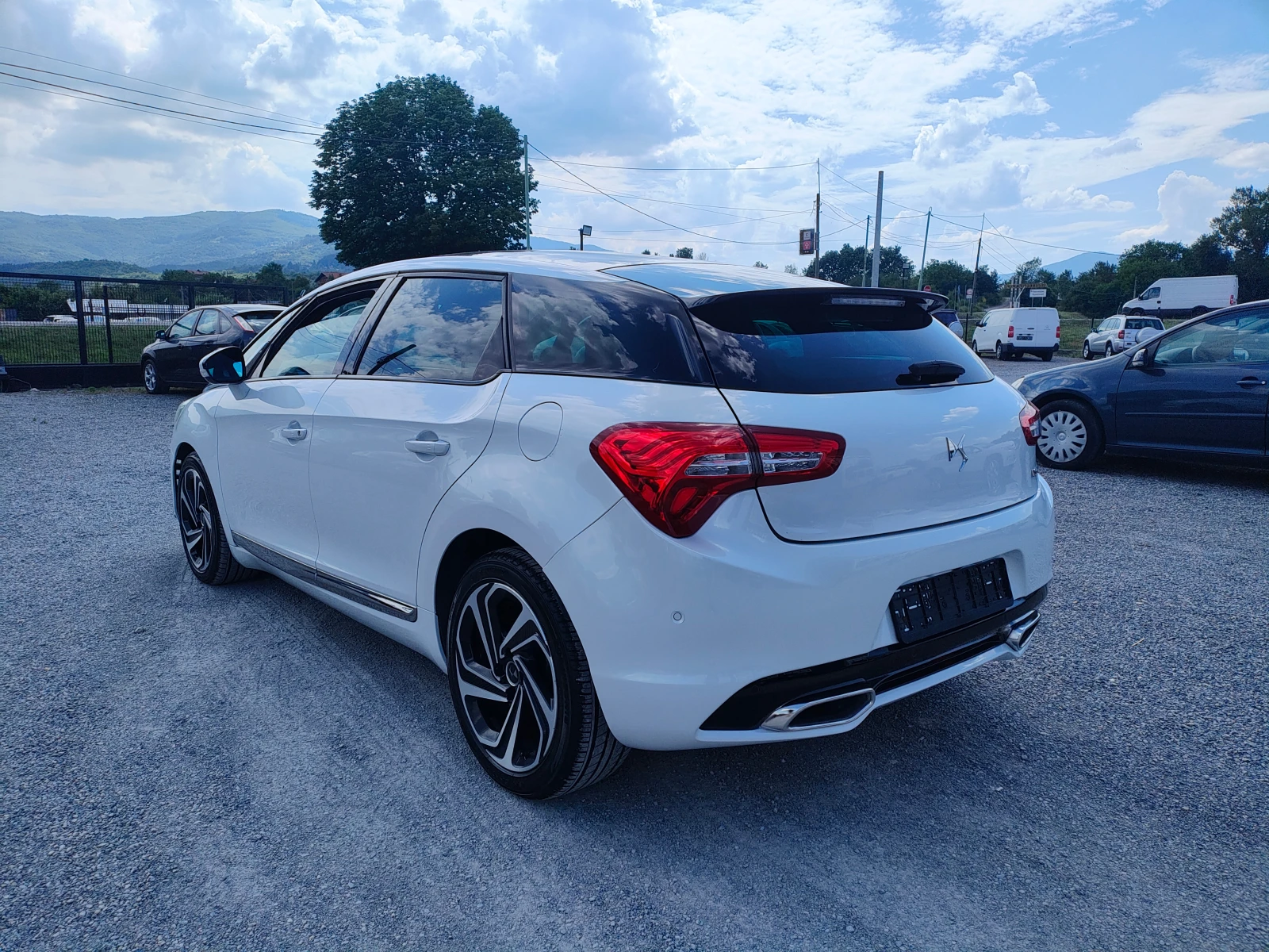 Citroen DS5 2.0 HDI - изображение 8