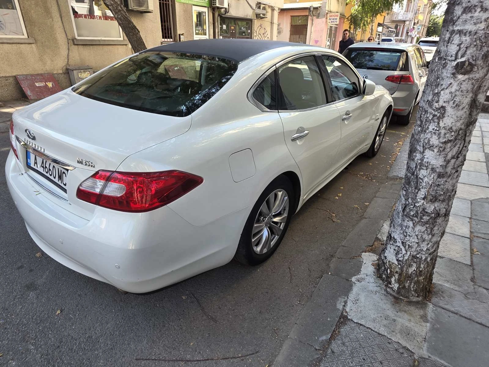 Infiniti M 35h - изображение 3