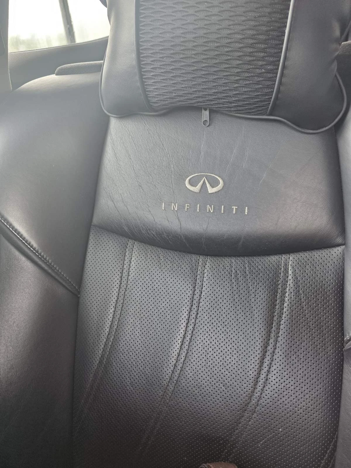 Infiniti M 35h - изображение 9