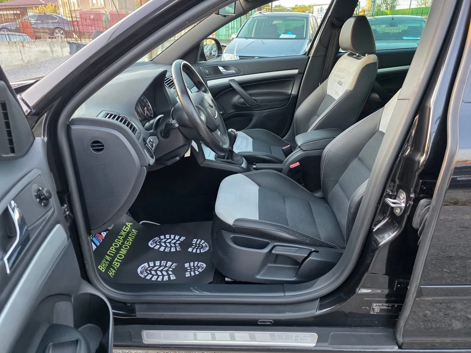 Skoda Octavia VRS 2.0TDI 170K.C./ КОЖА / НАВИ / КСЕНОН  - изображение 9