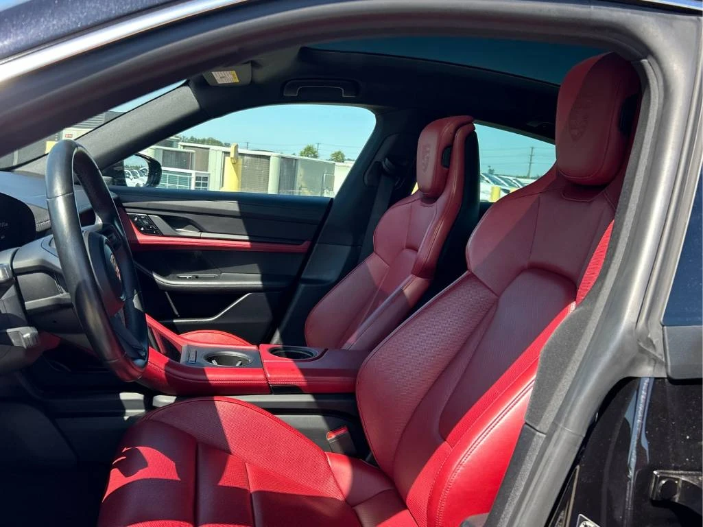 Porsche Taycan 4S * CARFAX* ОПЦИЯ ЗА ФИНАНСИРАНЕ*  - изображение 8