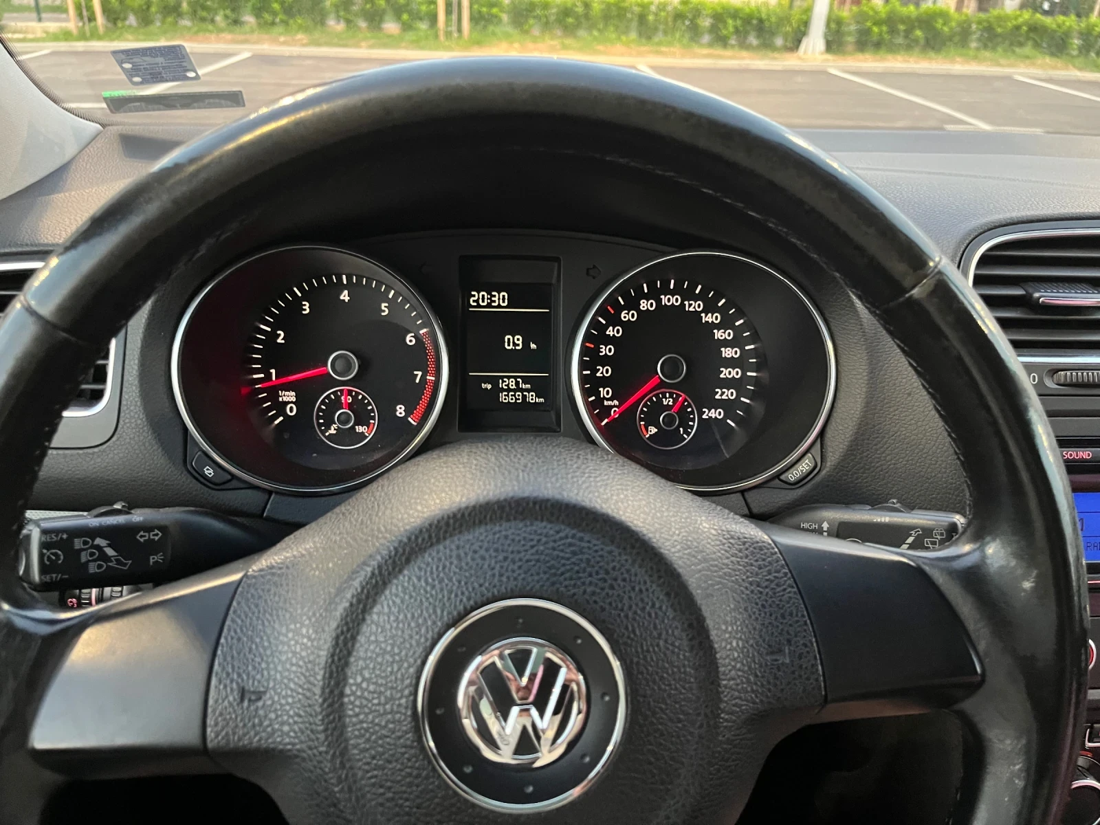 VW Golf 6 - изображение 9