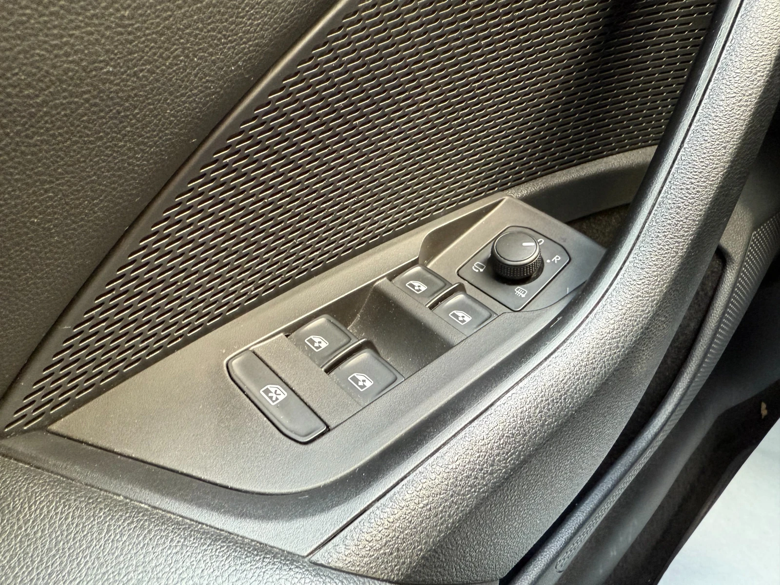 Skoda Octavia 6  2.0TDI /  | Mobile.bg   17