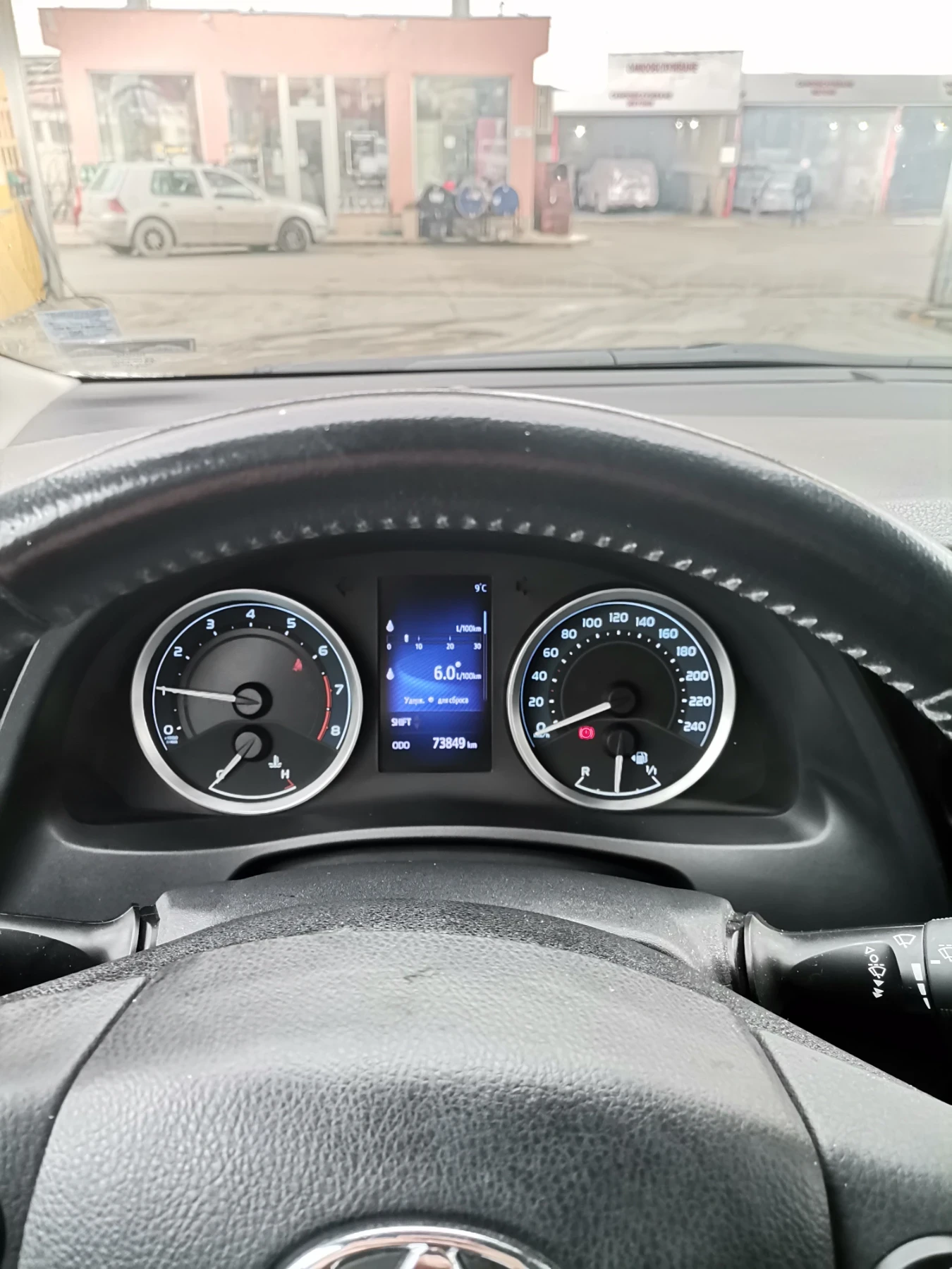 Toyota Corolla  - изображение 4