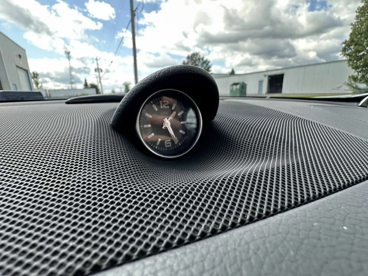 Mercedes-Benz SL 63 AMG * CARFAX * ЦЕНА ДО БГ - изображение 9