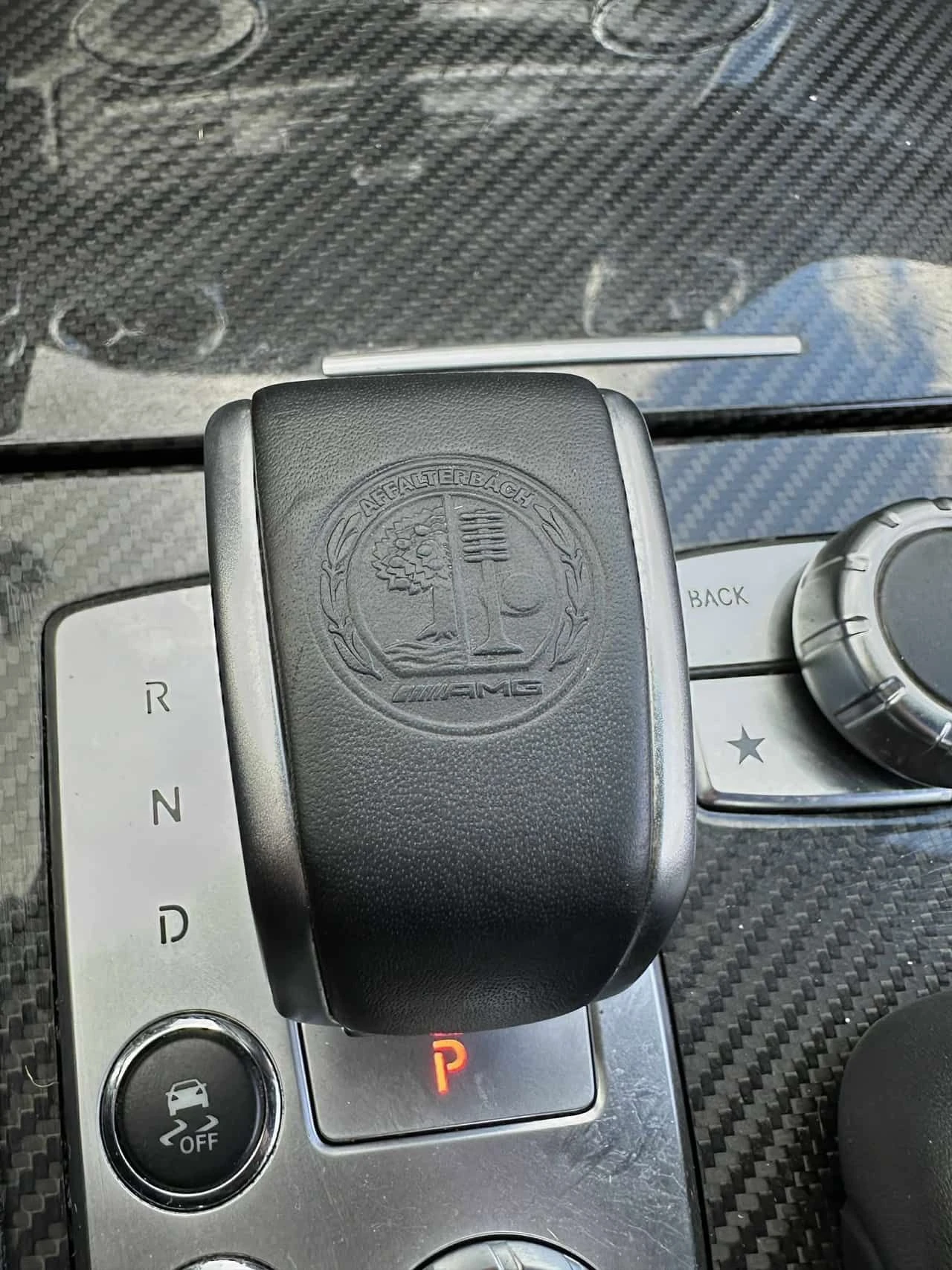 Mercedes-Benz SL 63 AMG * CARFAX * ЦЕНА ДО БГ - изображение 10