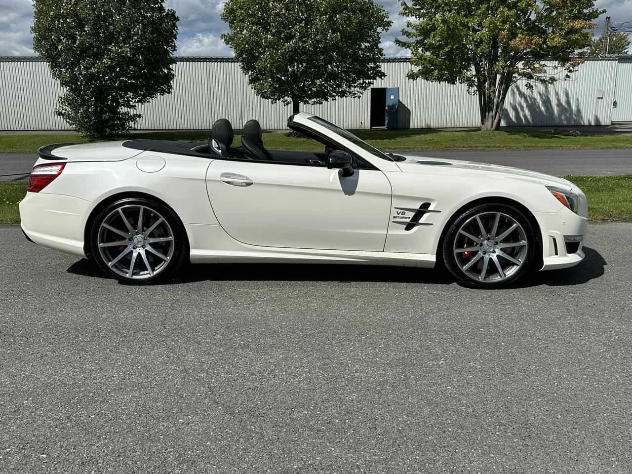 Mercedes-Benz SL 63 AMG * CARFAX * ЦЕНА ДО БГ - изображение 2