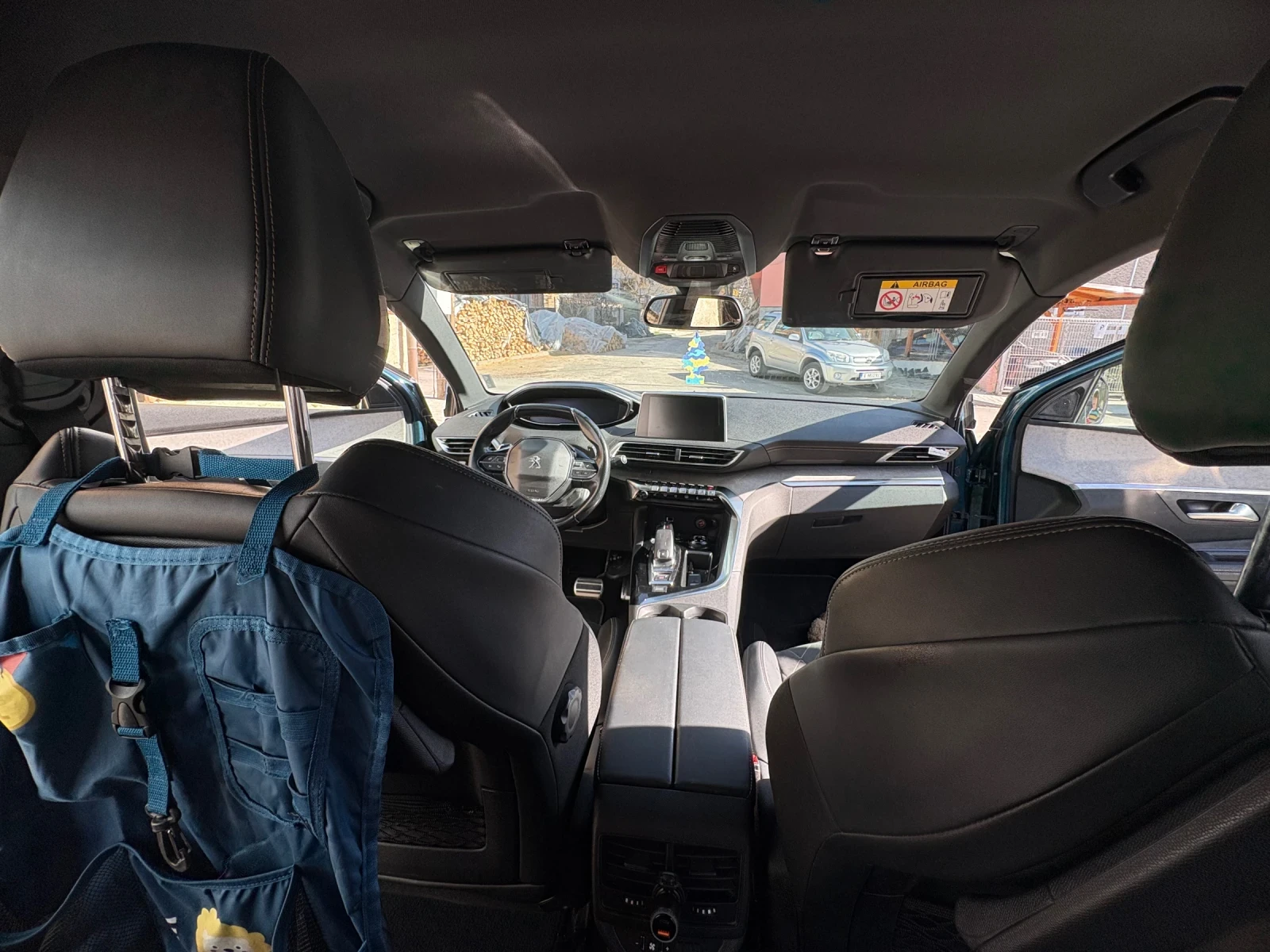 Peugeot 5008 2.0 BlueHDI - EAT8 - GT - Keyless - Led -, снимка 15 - Автомобили и джипове - 53838500