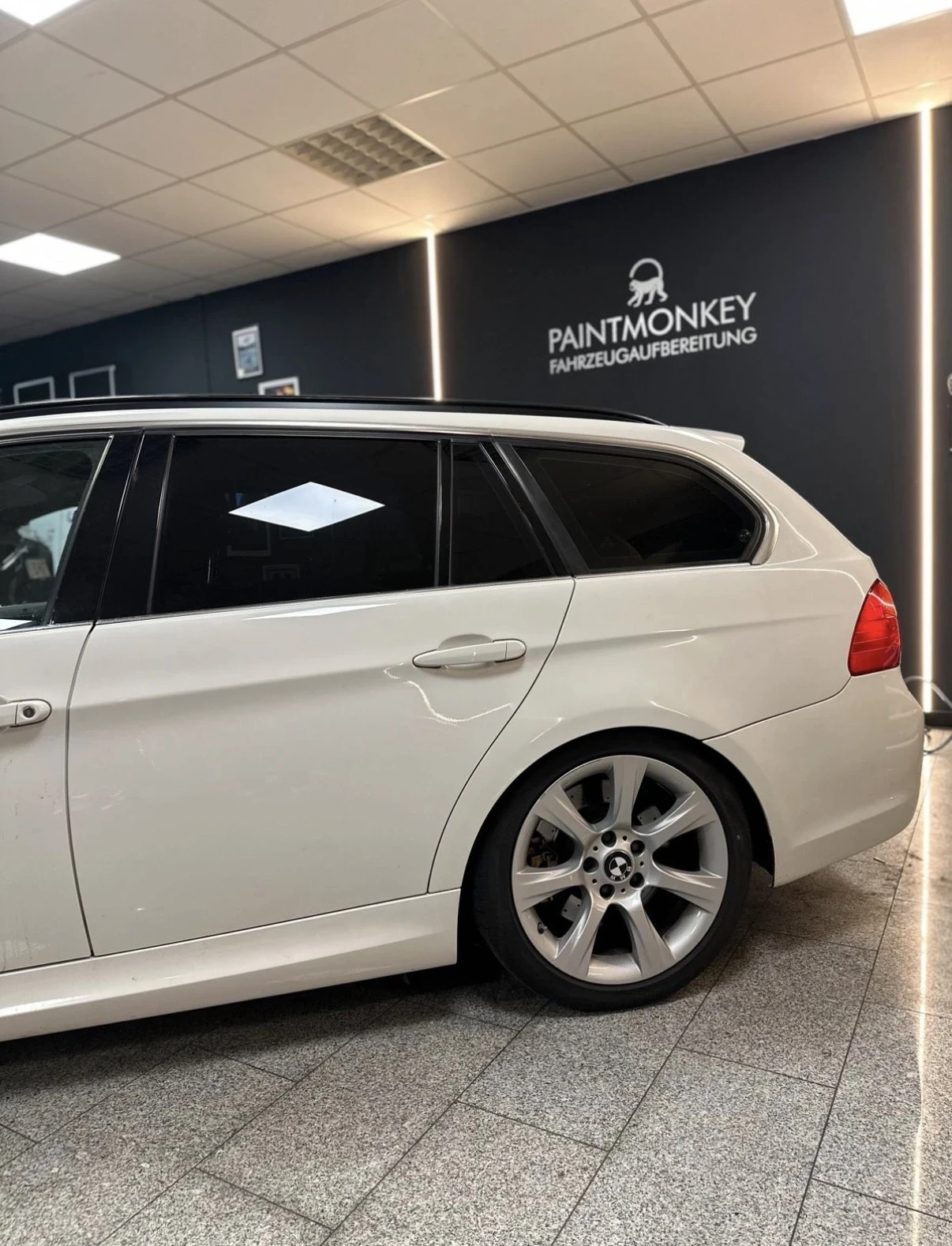 BMW 330 325D, снимка 5 - Автомобили и джипове - 53867956