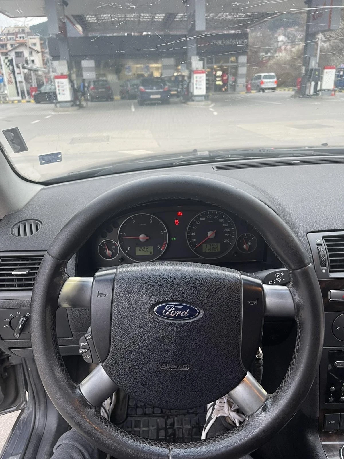 Ford Mondeo, снимка 4 - Автомобили и джипове - 53923906