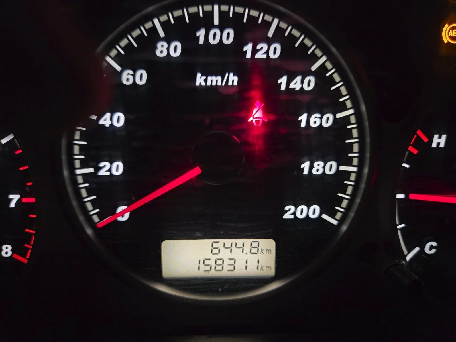 Mazda 2, снимка 9 - Автомобили и джипове - 54344368