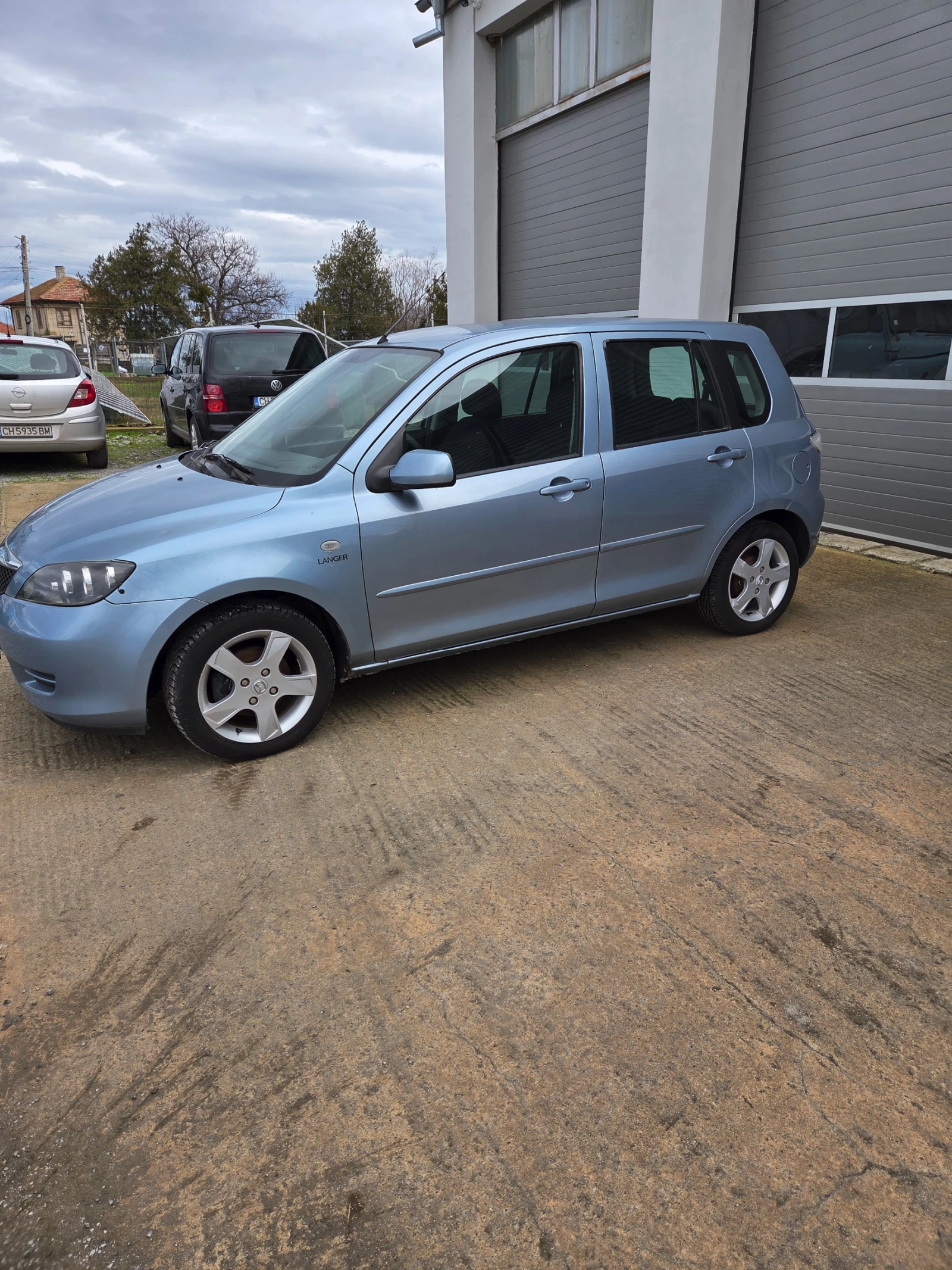 Mazda 2, снимка 2 - Автомобили и джипове - 54344368