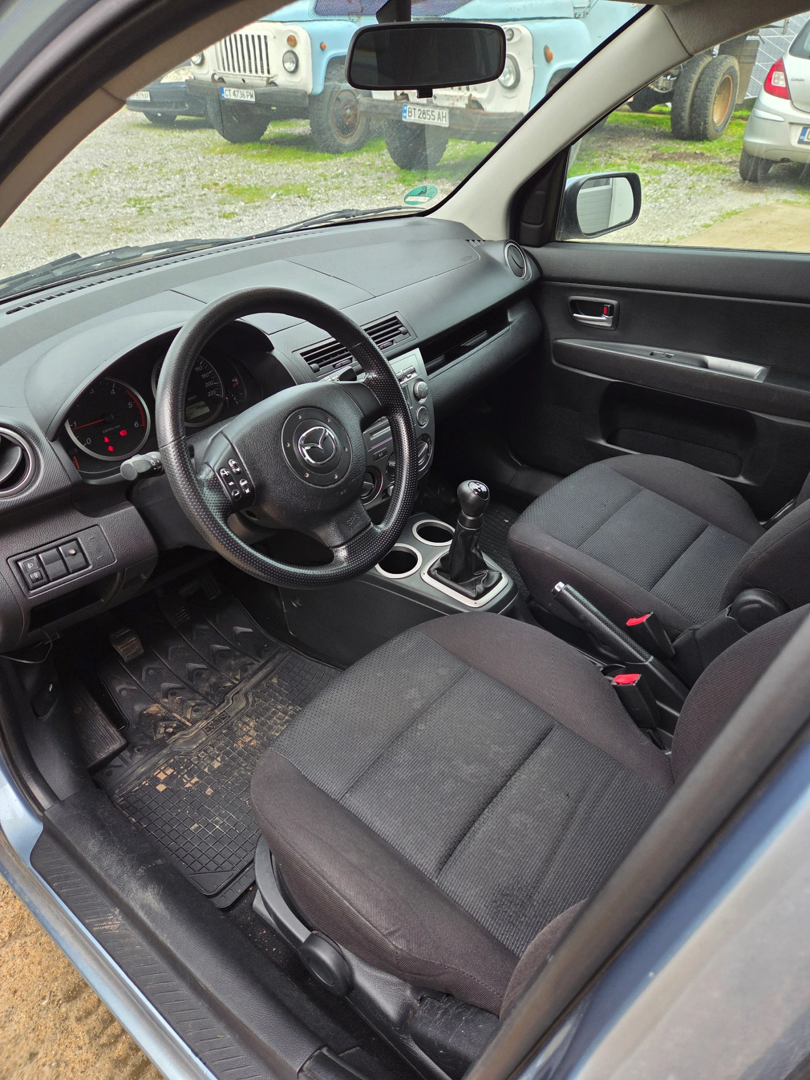 Mazda 2, снимка 6 - Автомобили и джипове - 54344368