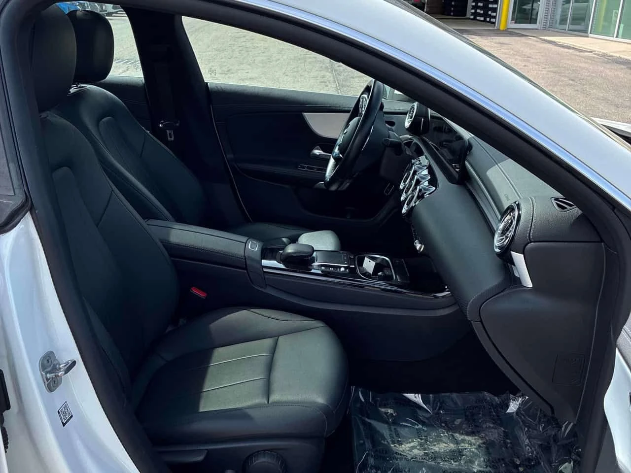 Mercedes-Benz CLA 250 4MATIC* DISTRONIC* �������* ��������*  | Mobile.bg � ����������� 11