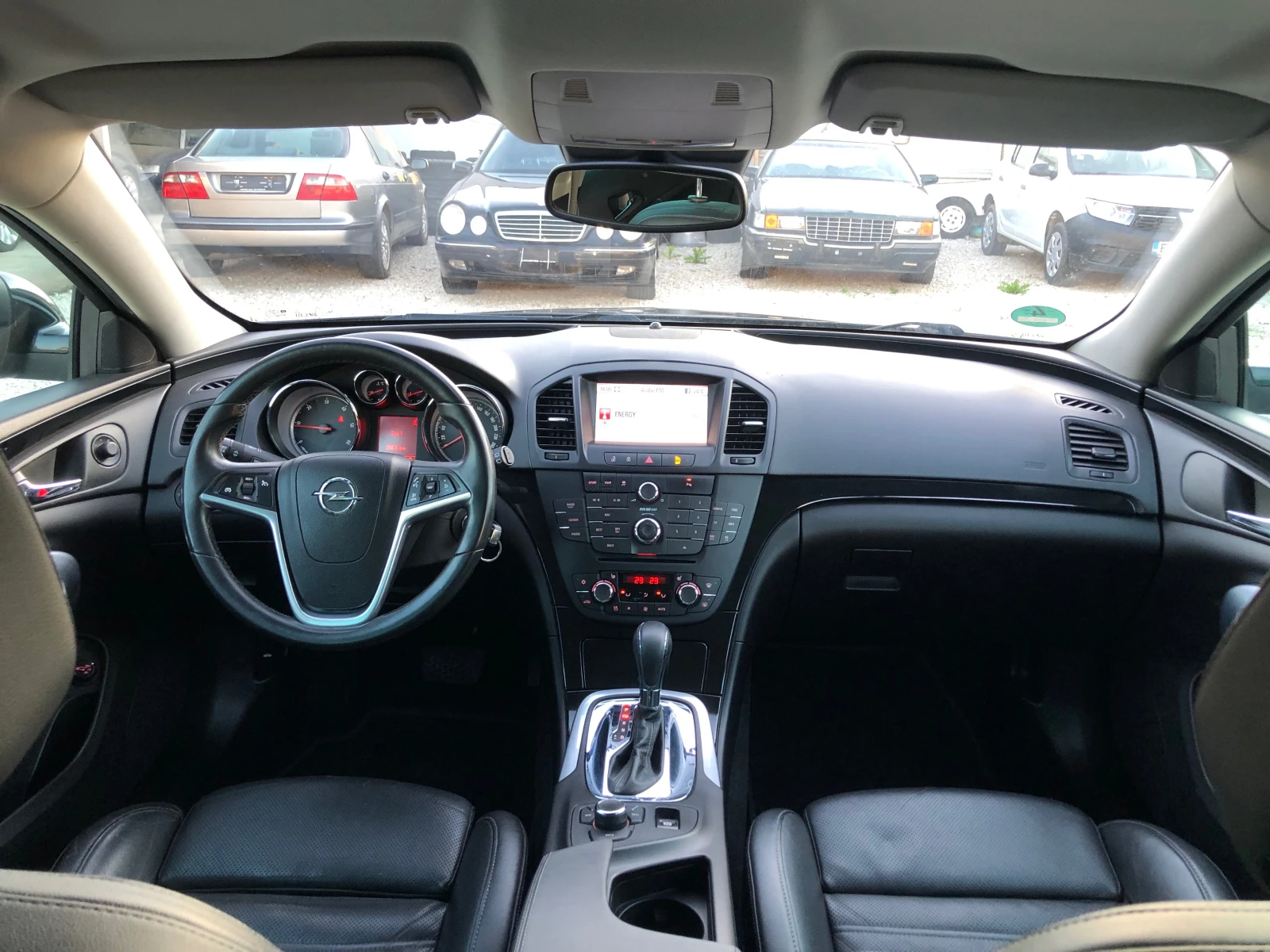 Opel Insignia 2.0 CDTI SPORTS 195ps, снимка 14 - Автомобили и джипове - 54597774