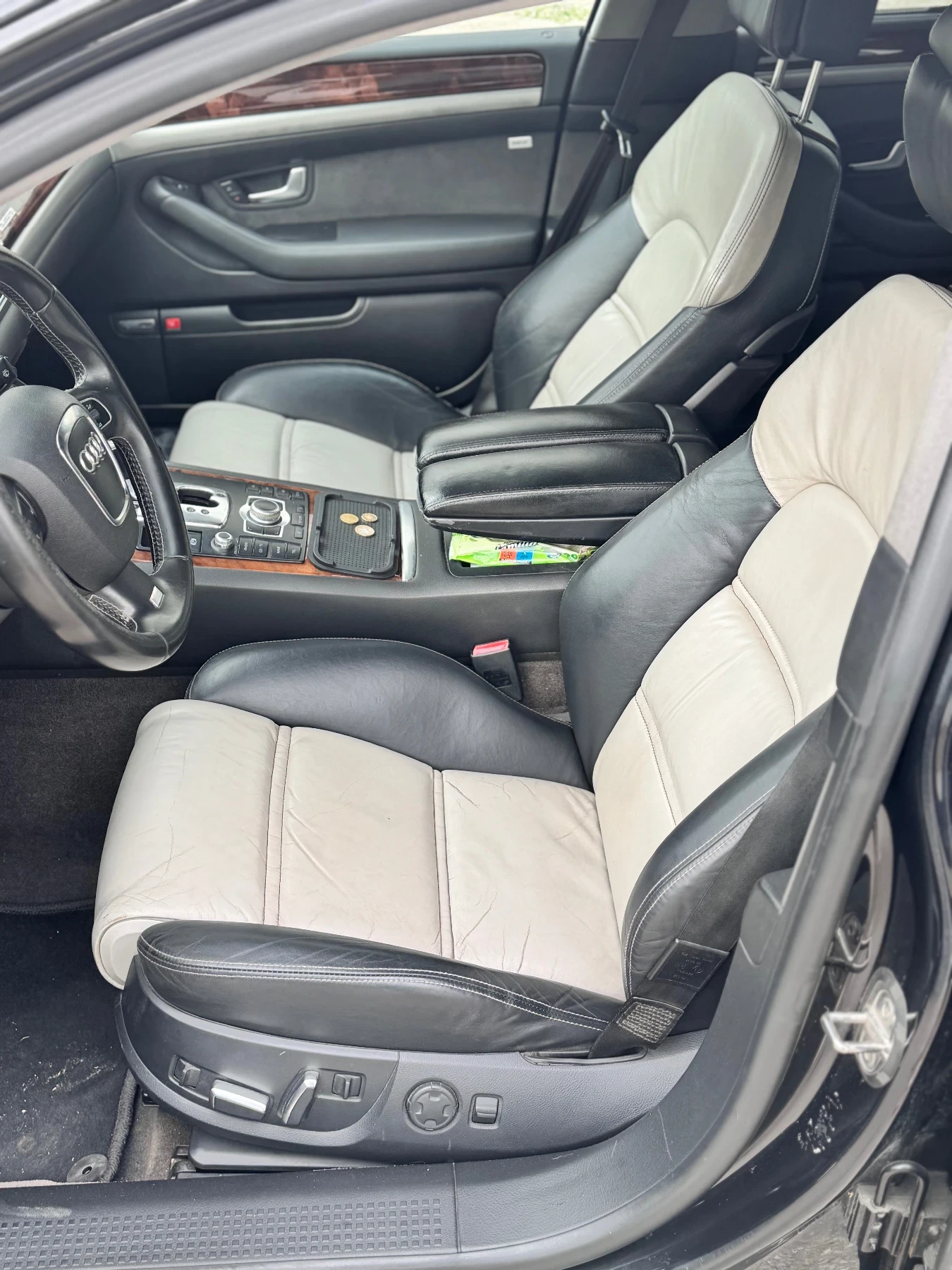 Audi A8, снимка 10 - Автомобили и джипове - 55022622