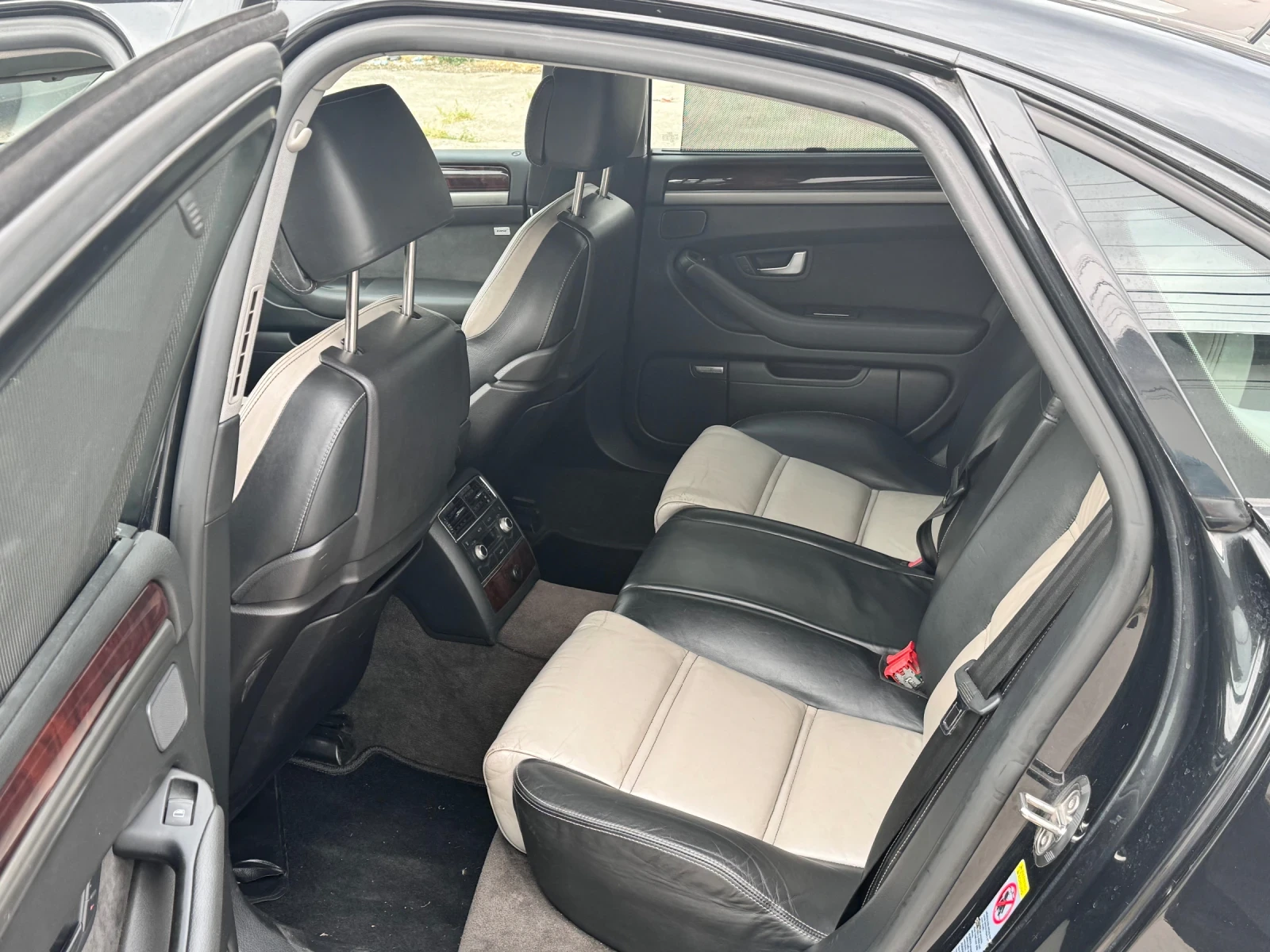 Audi A8, снимка 6 - Автомобили и джипове - 55022622