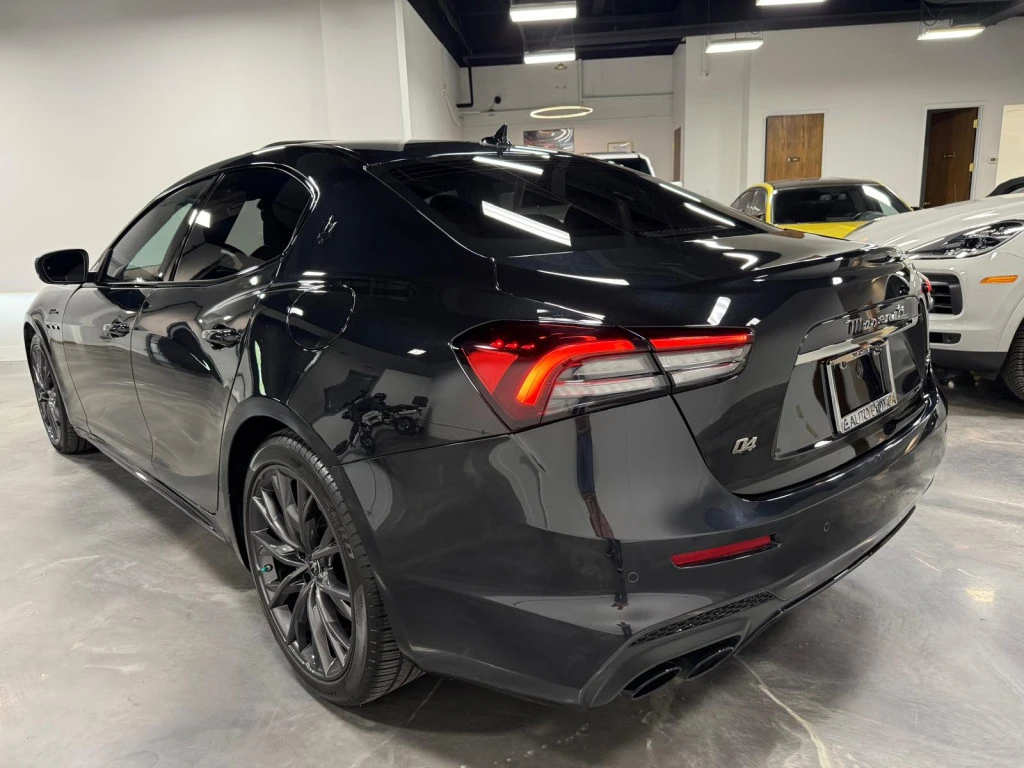 Maserati Ghibli Modena Q4* Естествена кожа* Италианска красавица!*, снимка 4 - Автомобили и джипове - 55147876