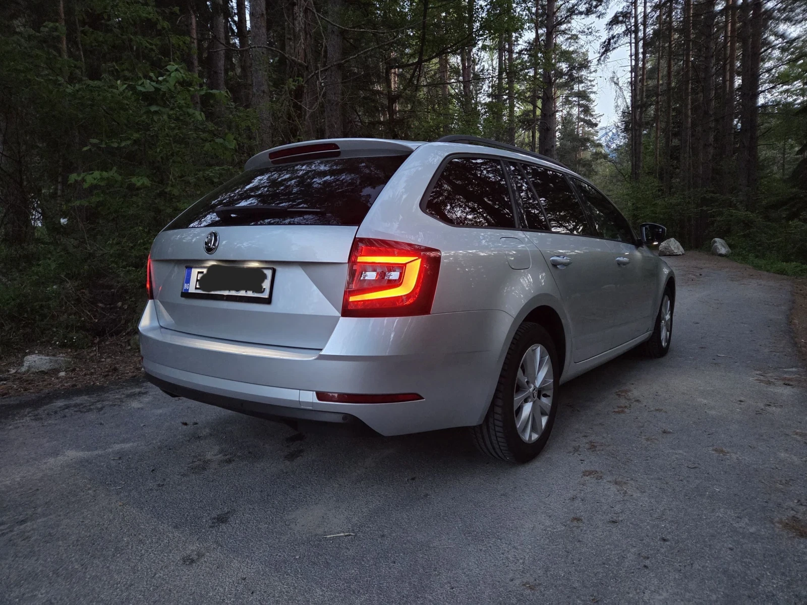 Skoda Octavia, снимка 4 - Автомобили и джипове - 55251858