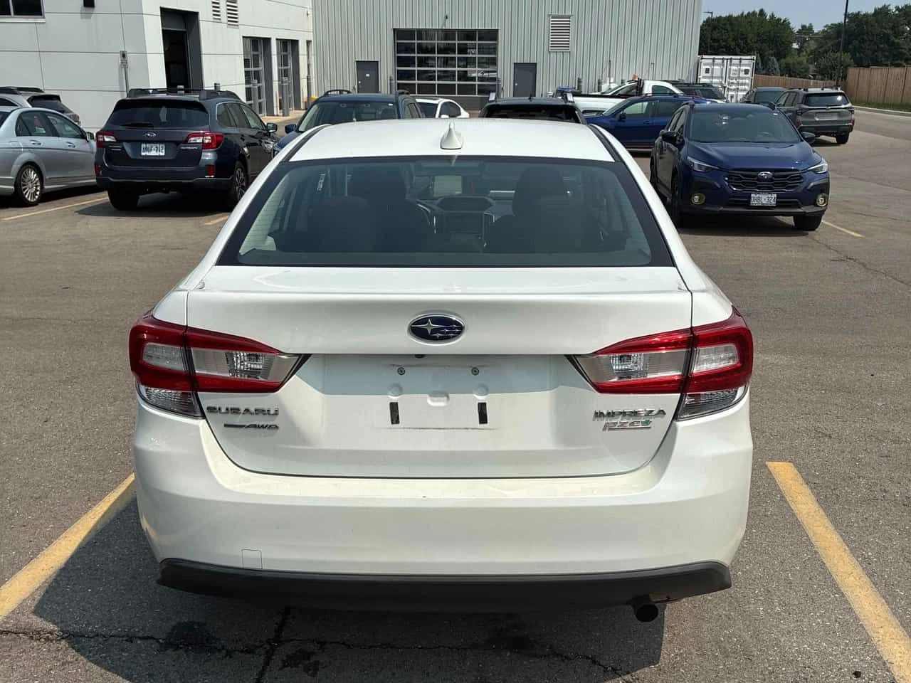 Subaru Impreza * Touring * CARFAX * БЕЗ ПЪРВОНАЧАЛНА ВНОСКА, снимка 4 - Автомобили и джипове - 55463171