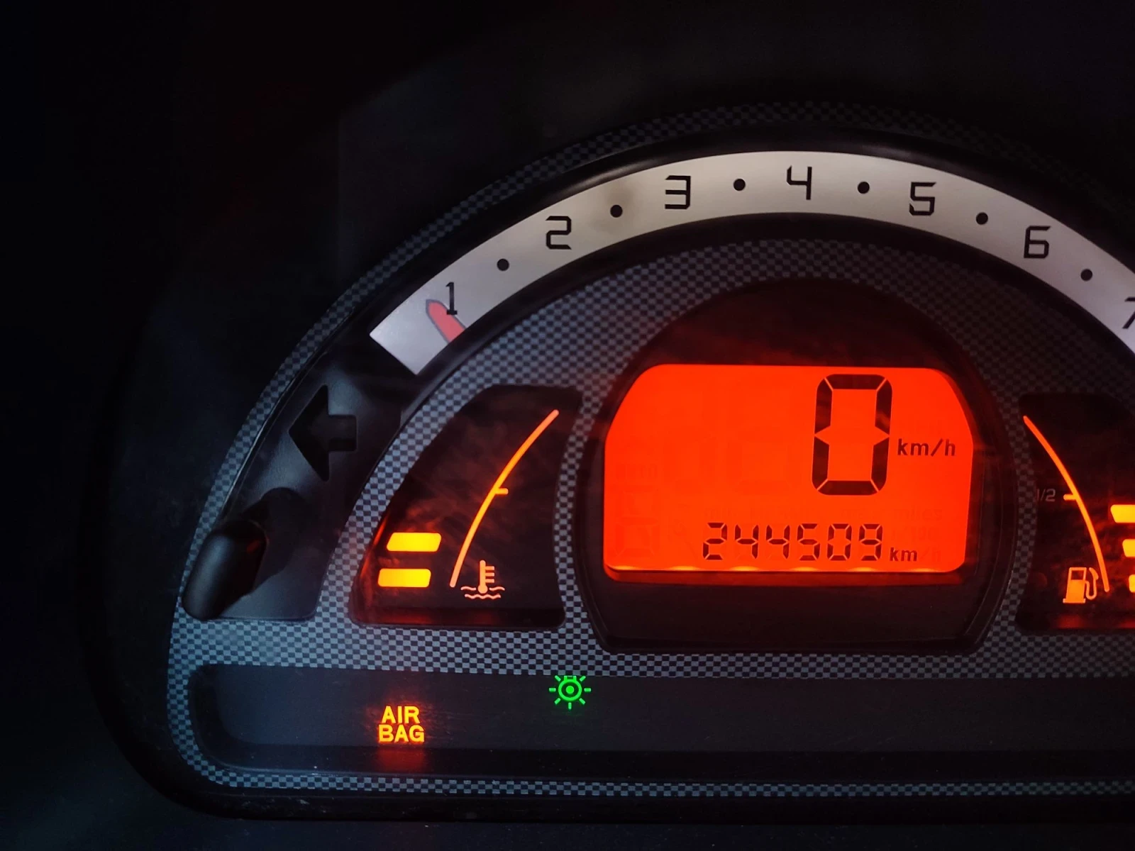 Citroen C2 1.4 VTR Diesel, снимка 10 - Автомобили и джипове - 55694659