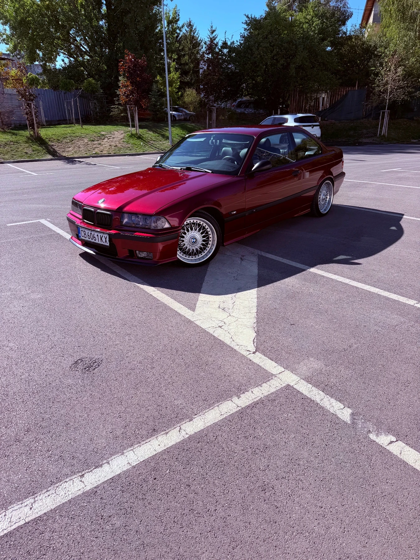 BMW 318, снимка 6 - Автомобили и джипове - 56240707
