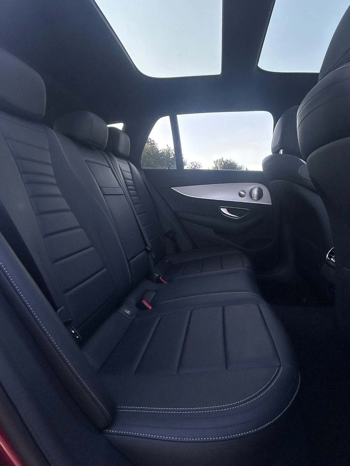 Mercedes-Benz E 400 Amg пакет 4 matic, снимка 15 - Автомобили и джипове - 56345499