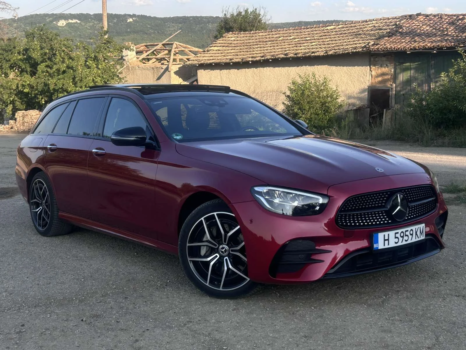 Mercedes-Benz E 400 Amg пакет 4 matic, снимка 6 - Автомобили и джипове - 56345499