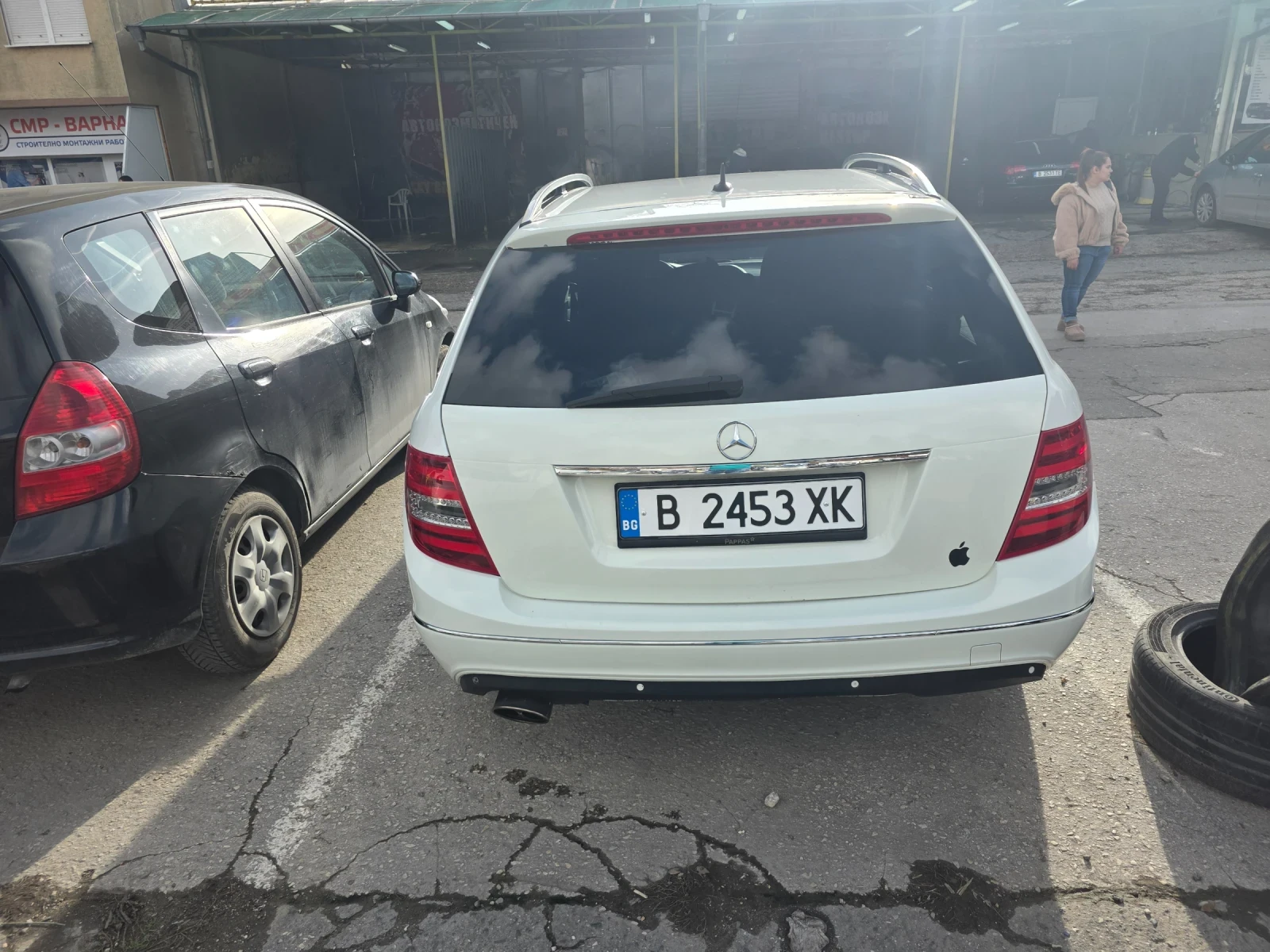 Mercedes-Benz C 180 C220, снимка 6 - Автомобили и джипове - 56508621