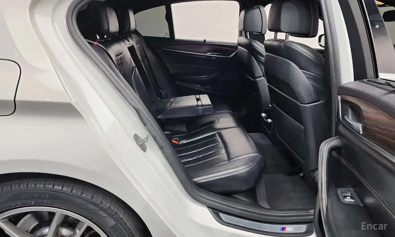 BMW 520 * 520d xDrive M Sport Package Plus * 360 ��� * HUD | Mobile.bg � ����������� 12