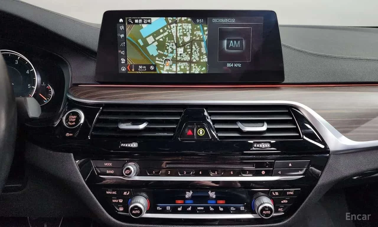BMW 520 * 520d xDrive M Sport Package Plus * 360 ��� * HUD | Mobile.bg � ����������� 15