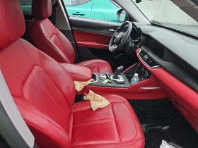 Alfa Romeo Stelvio   * CARFAX*   *  | Mobile.bg    7