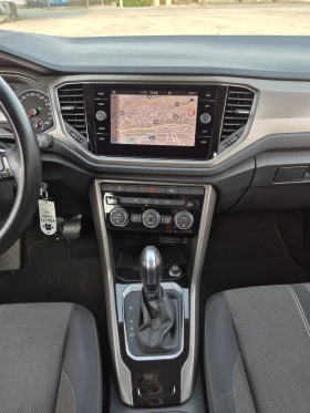 VW T-Roc 2.0TDI DSG7 LED Distr Assist | Mobile.bg    15