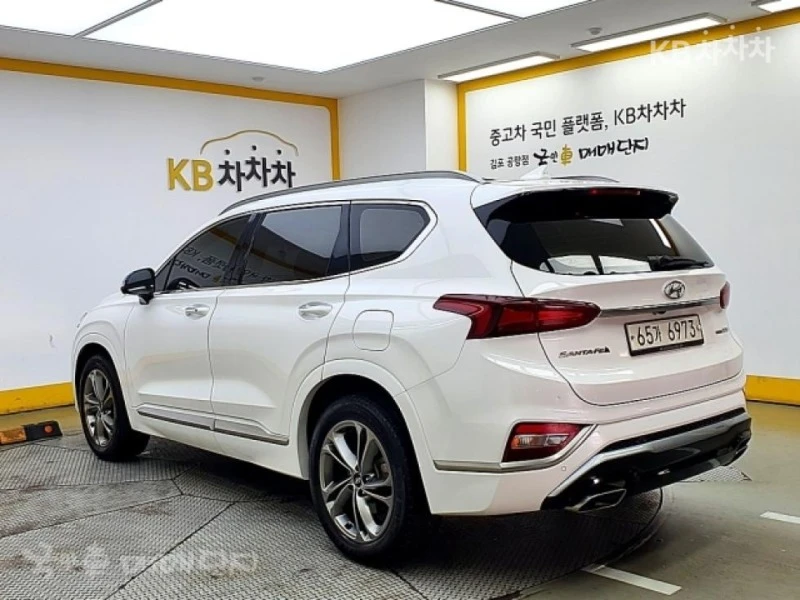 Hyundai Santa fe Diesel 2.2 4WD ЛИЗИНГ БЕЗ ПЪРВОНАЧАЛНА ВНОСКА , снимка 4 - Автомобили и джипове - 44970547