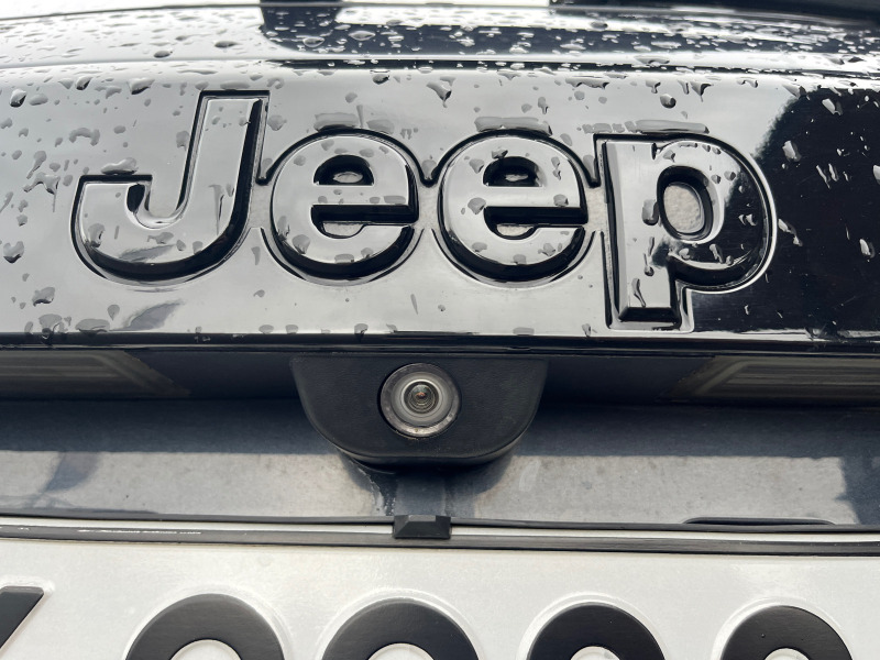 Jeep Grand cherokee 3.0TDI, снимка 15 - Автомобили и джипове - 44731786