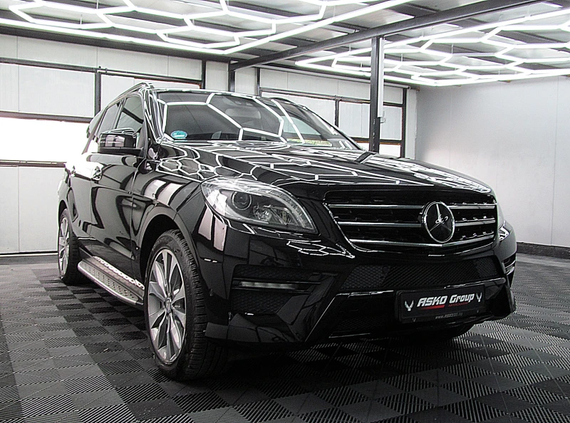 Mercedes-Benz ML 350 designo/2xTV/PANORAMA/ AMG/GERMANY/СОБСТВЕН ЛИЗИНГ, снимка 3 - Автомобили и джипове - 51519258
