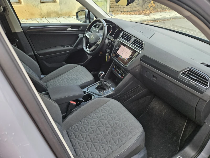 VW Tiguan 2.0TDI* 120* Face* Ръчка* , снимка 9 - Автомобили и джипове - 52320835