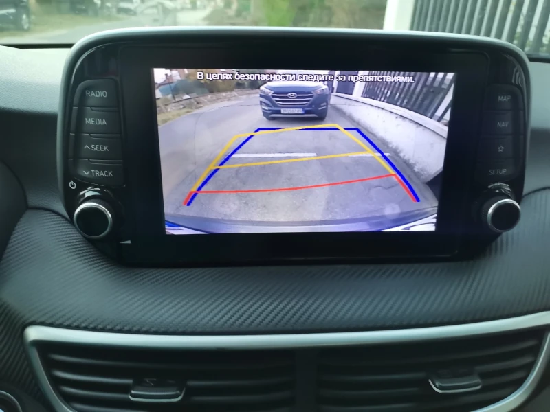 Hyundai Tucson 1.6 CRDI, снимка 17 - Автомобили и джипове - 52903635