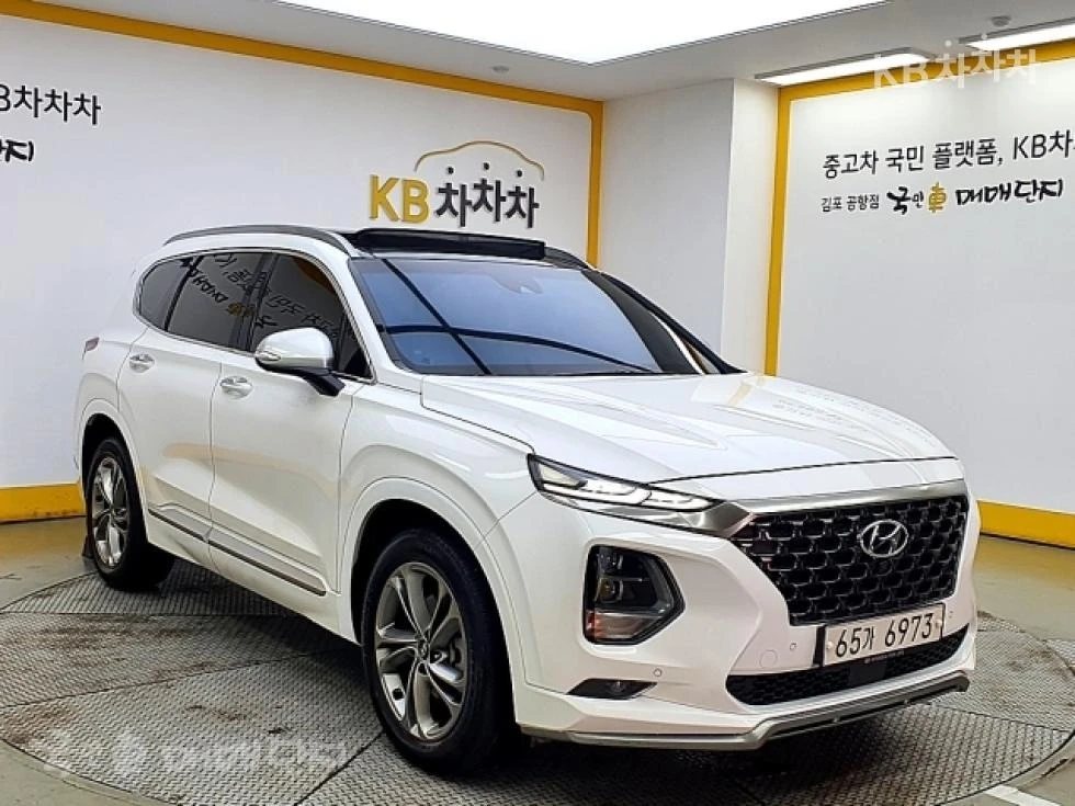 Hyundai Santa fe Diesel 2.2 4WD ЛИЗИНГ БЕЗ ПЪРВОНАЧАЛНА ВНОСКА  - изображение 2